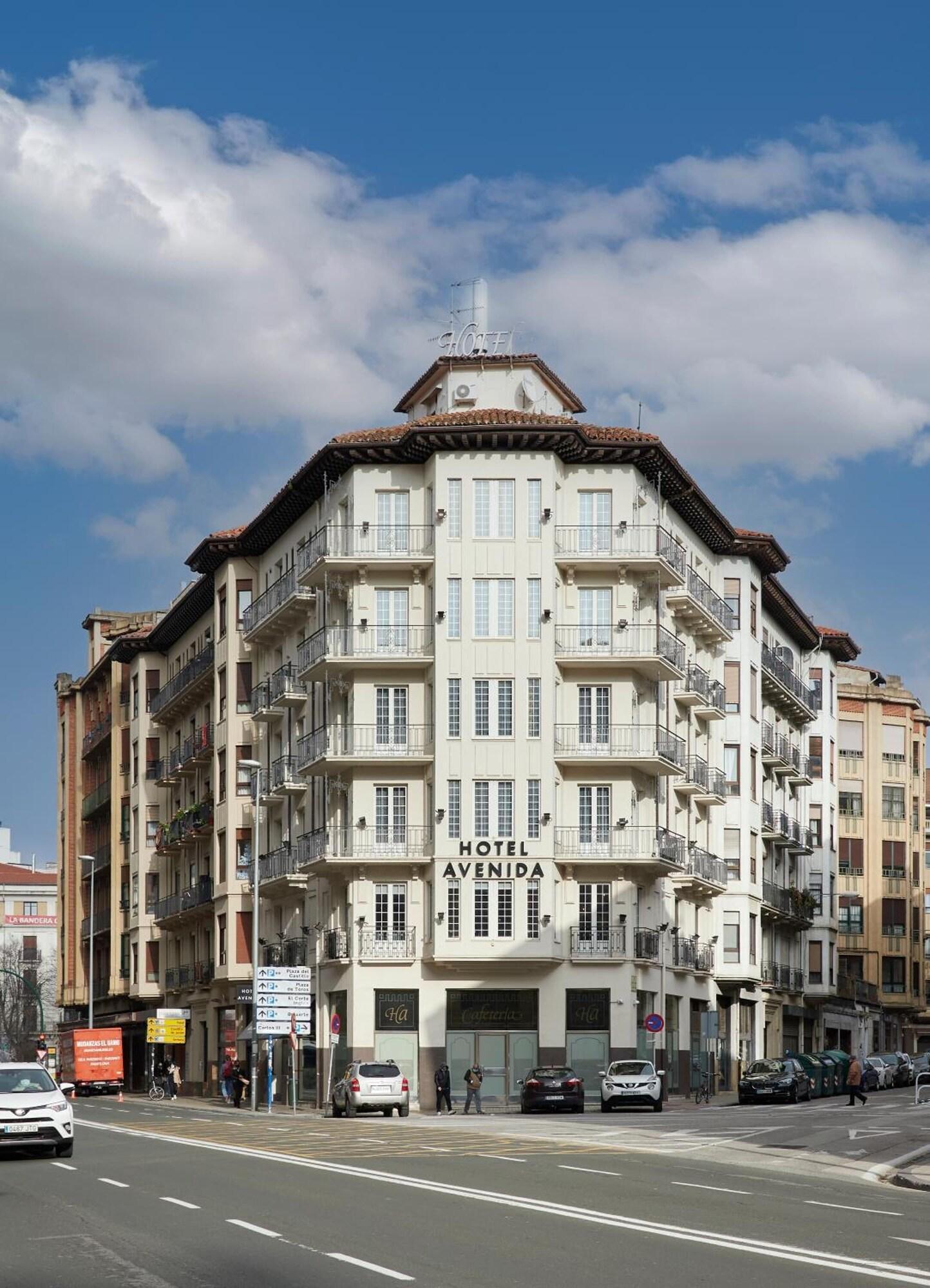 Vista Exterior Hotel Avenida