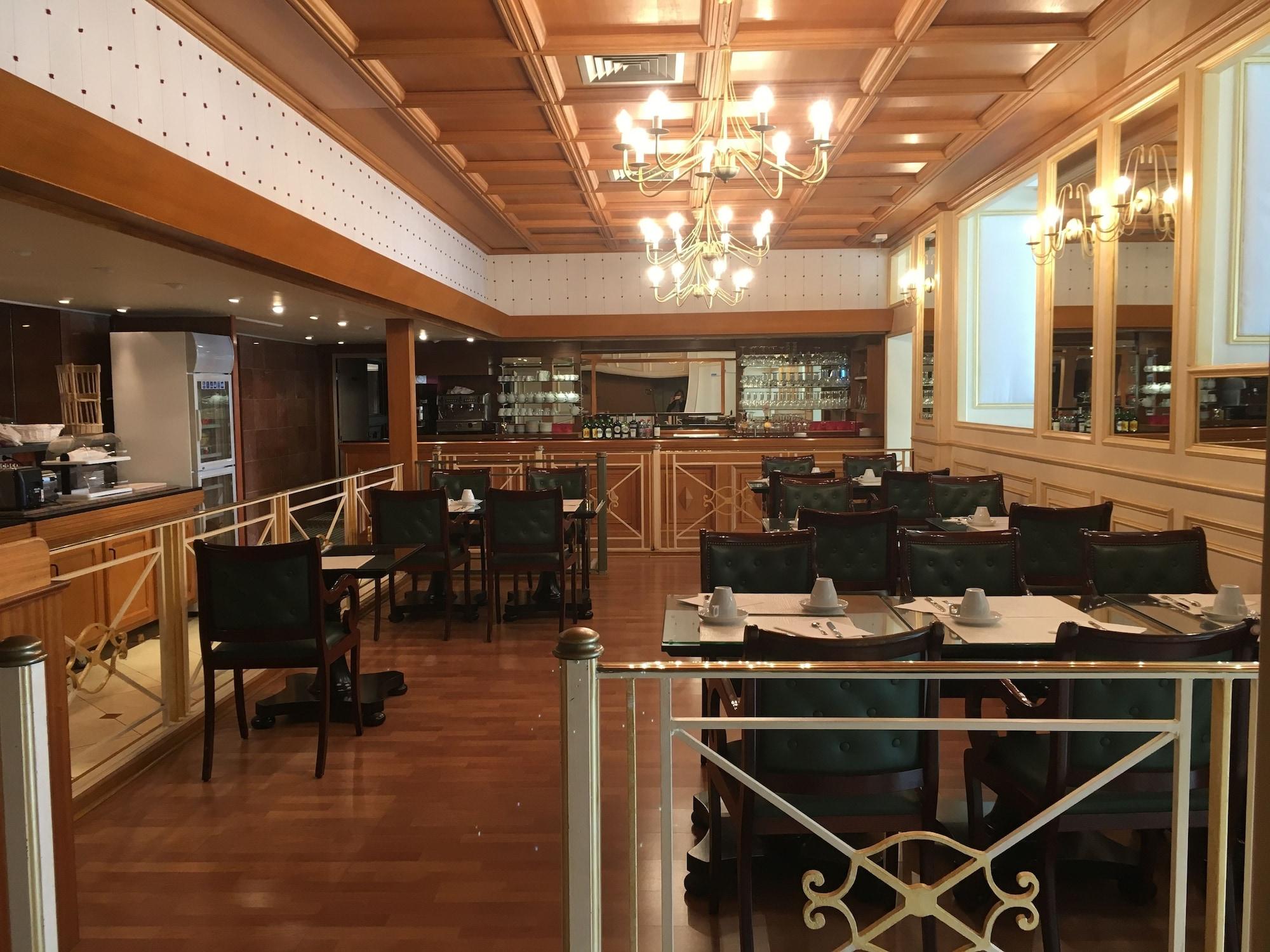 Bar/Salón Hôtel d'Angleterre Arras
