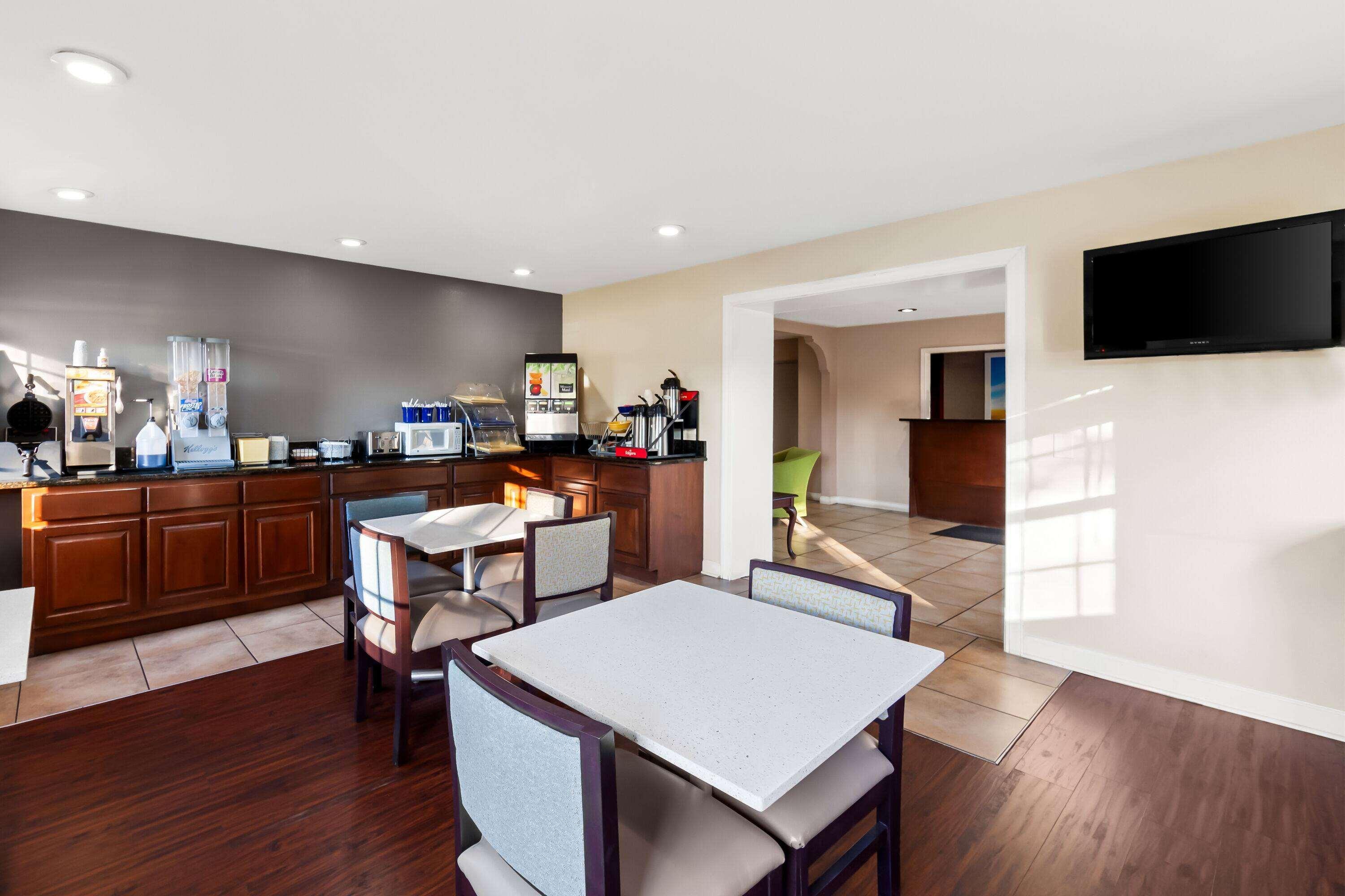 Restaurant Days Inn by Wyndham Brownsville