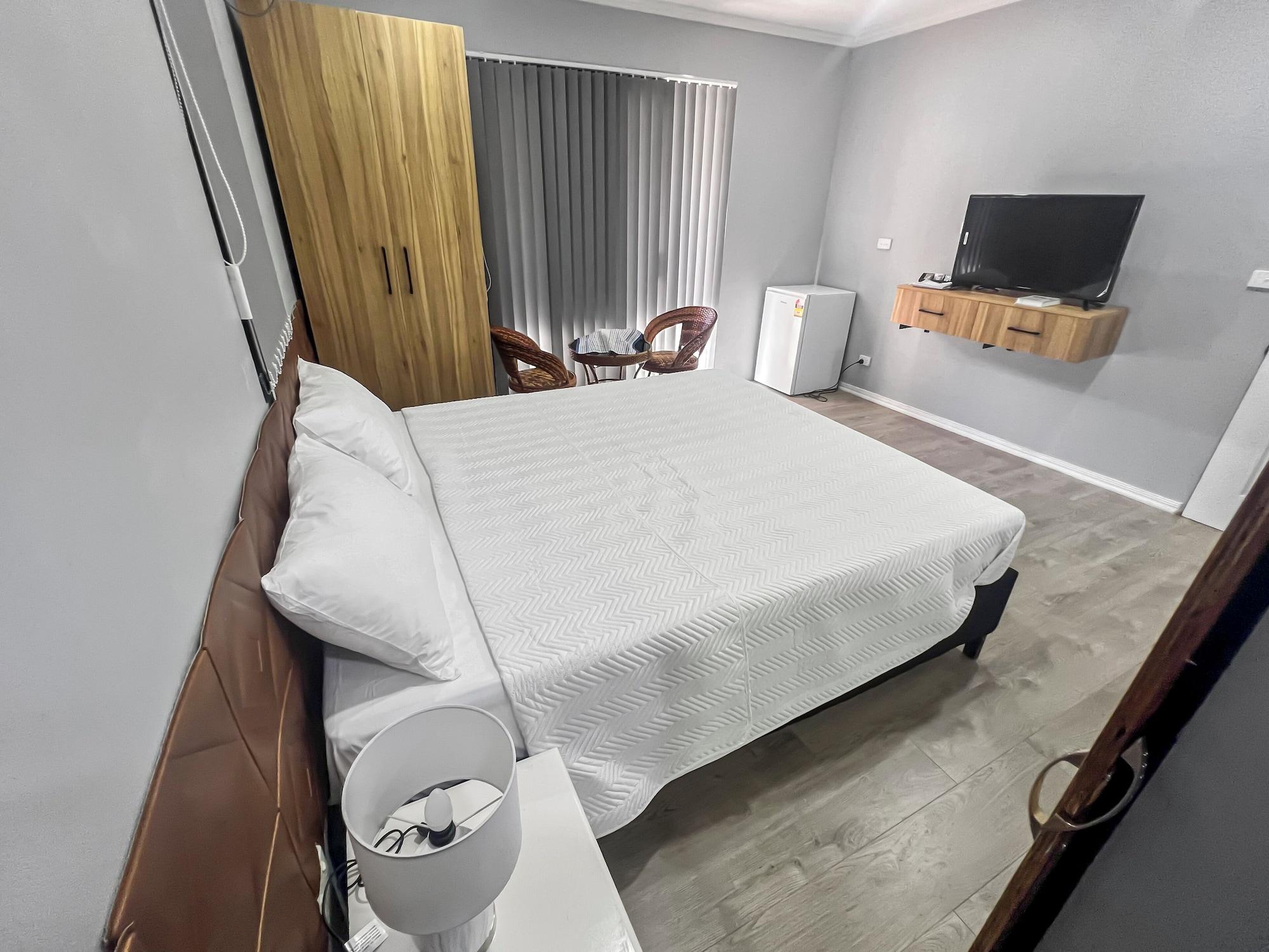 DoubleTree Resort by Hilton Hotel Fiji - Sonaisali Island