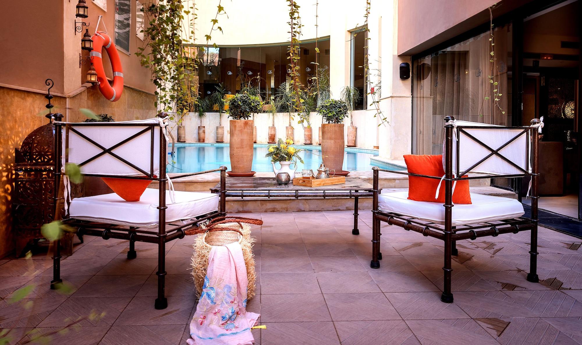 Vista Piscina Dellarosa Boutique Hotel & Spa