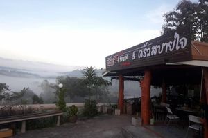 Alojamiento - Resort Sabaijai Khaokho