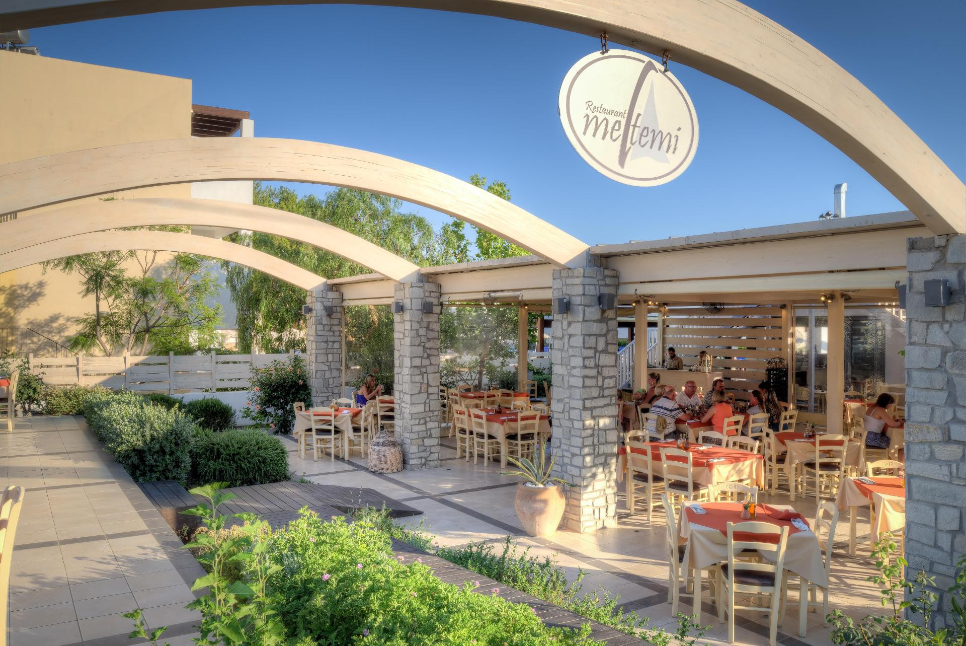 Restaurant Matina Pefkos Aparthotel