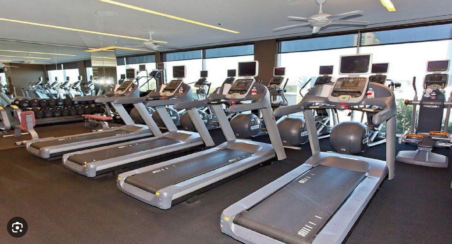 Gimnasio Ava's Suite 37th FLR PALMS PLACE
