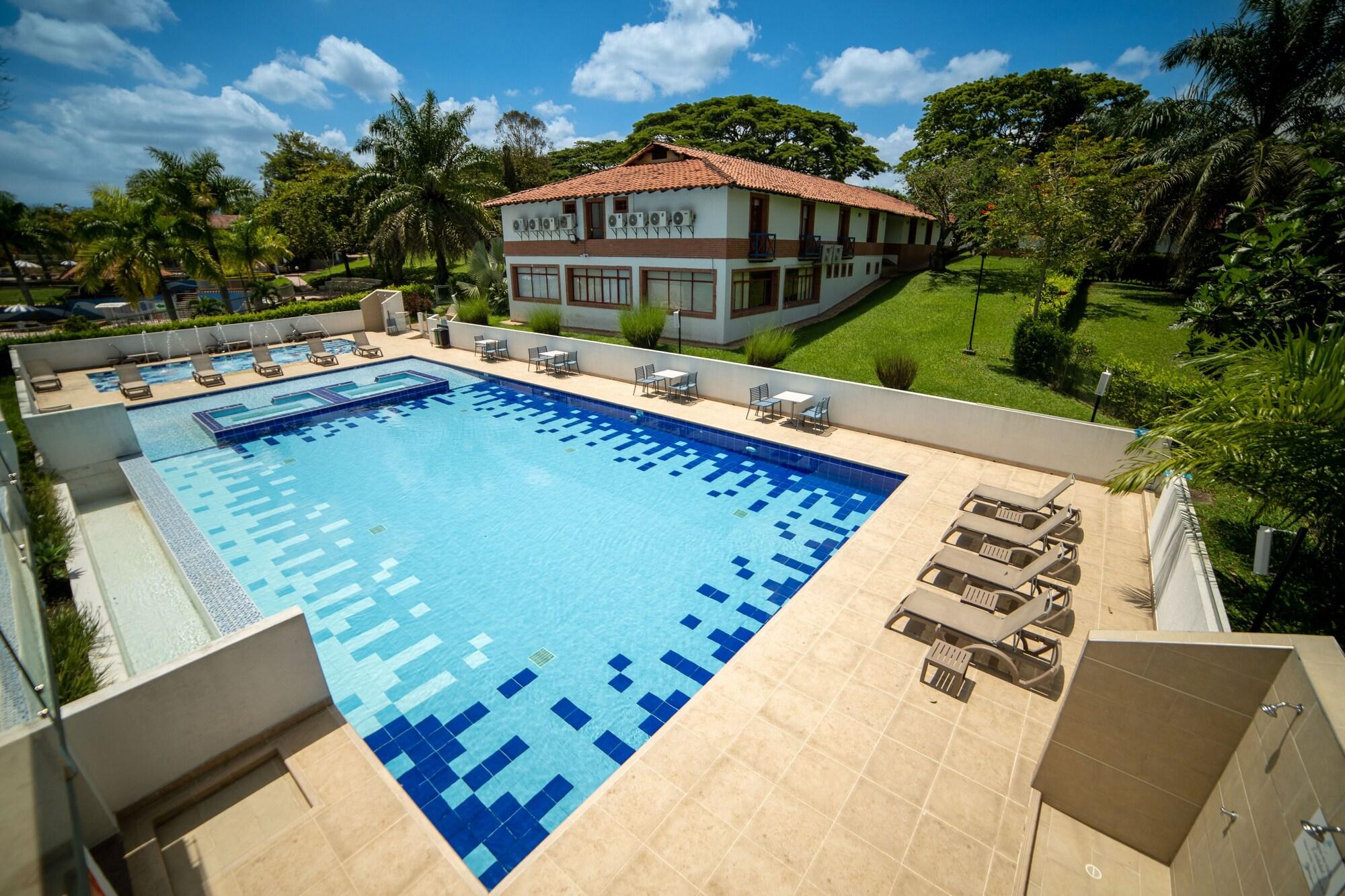 Varios Hotel Barranqueros