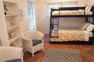 Alquiler Vacacional - Private Keys House with a Beach, Tiki Hut & Private Dock