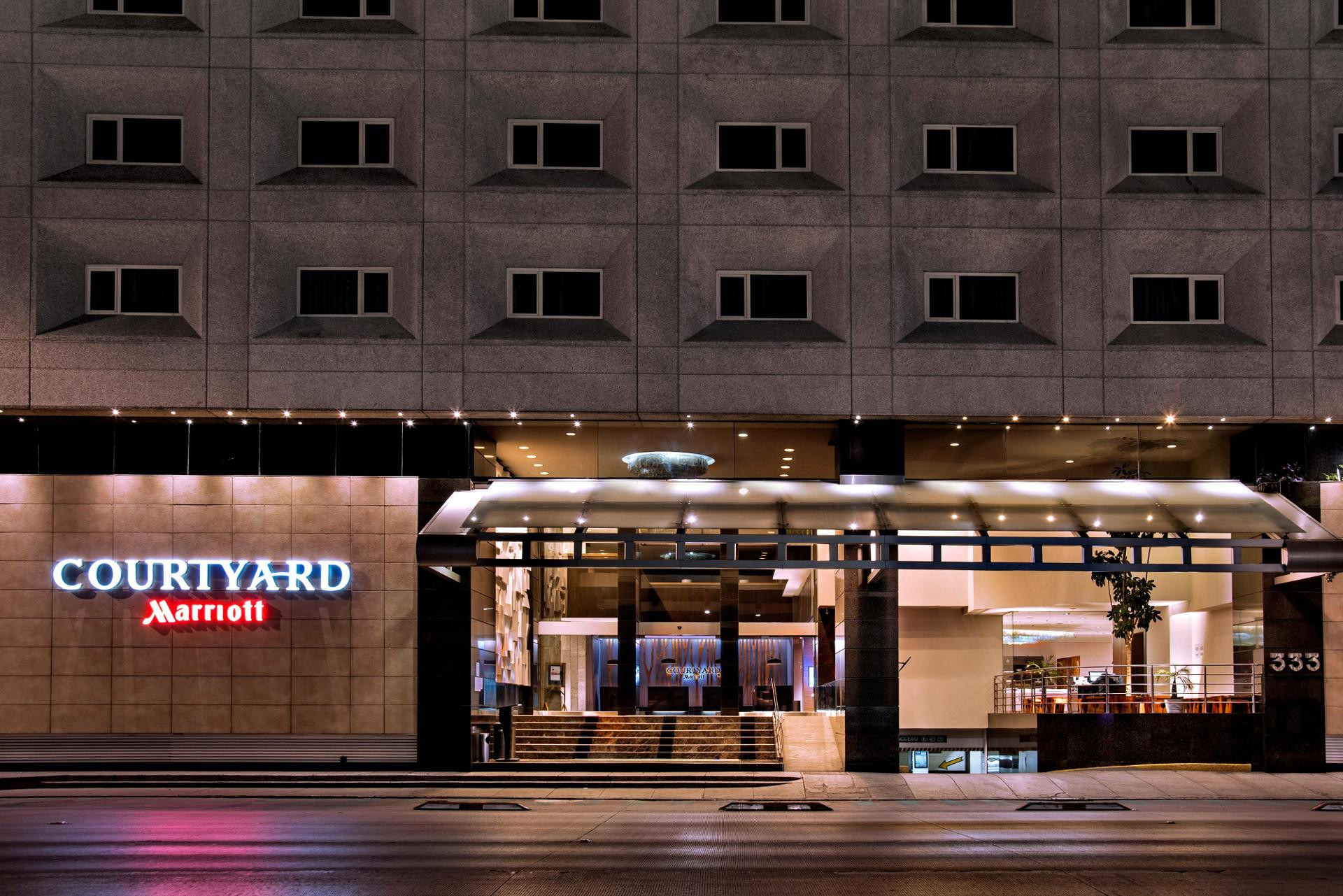 Vista Exterior Courtyard by Marriott Mexico City Revolucion