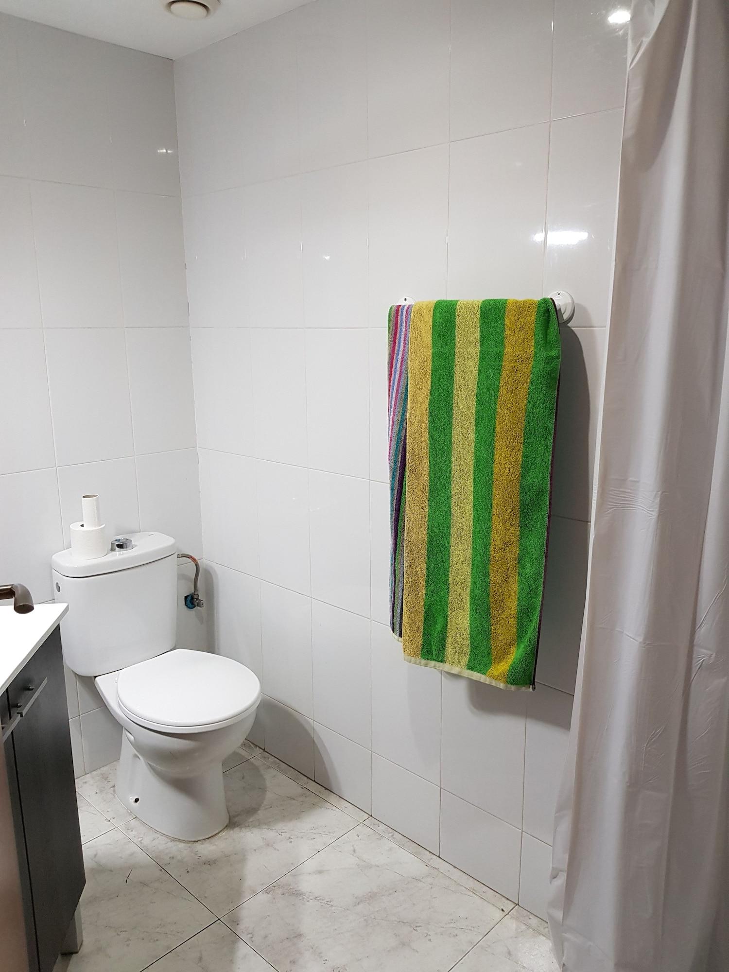 Equipamiento de Habitación Hostal Europa