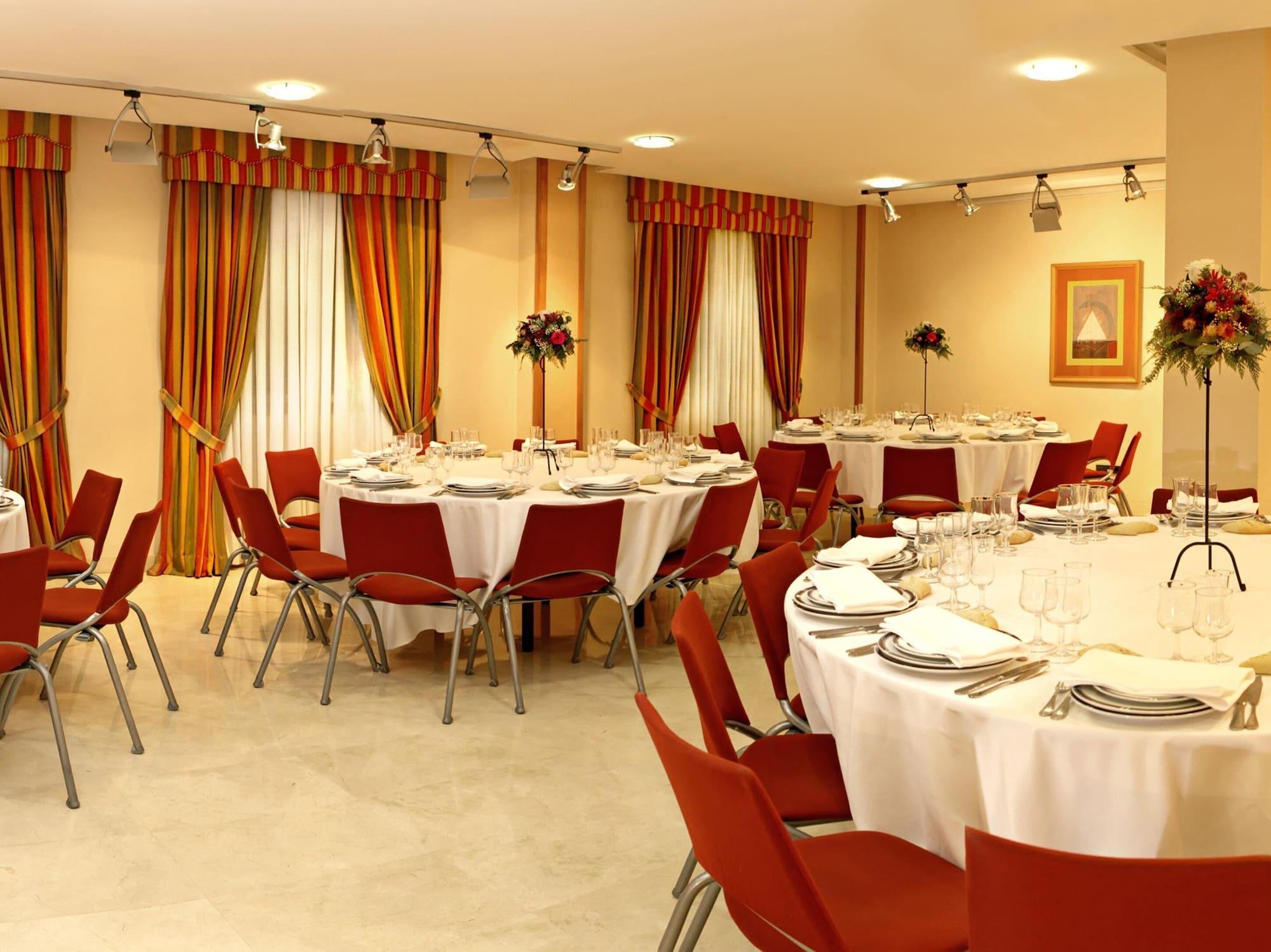 Sala de Reuniones Hotel Sercotel Tres Luces