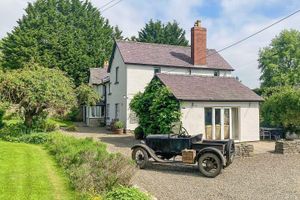 Alojamiento - Lower House B&B