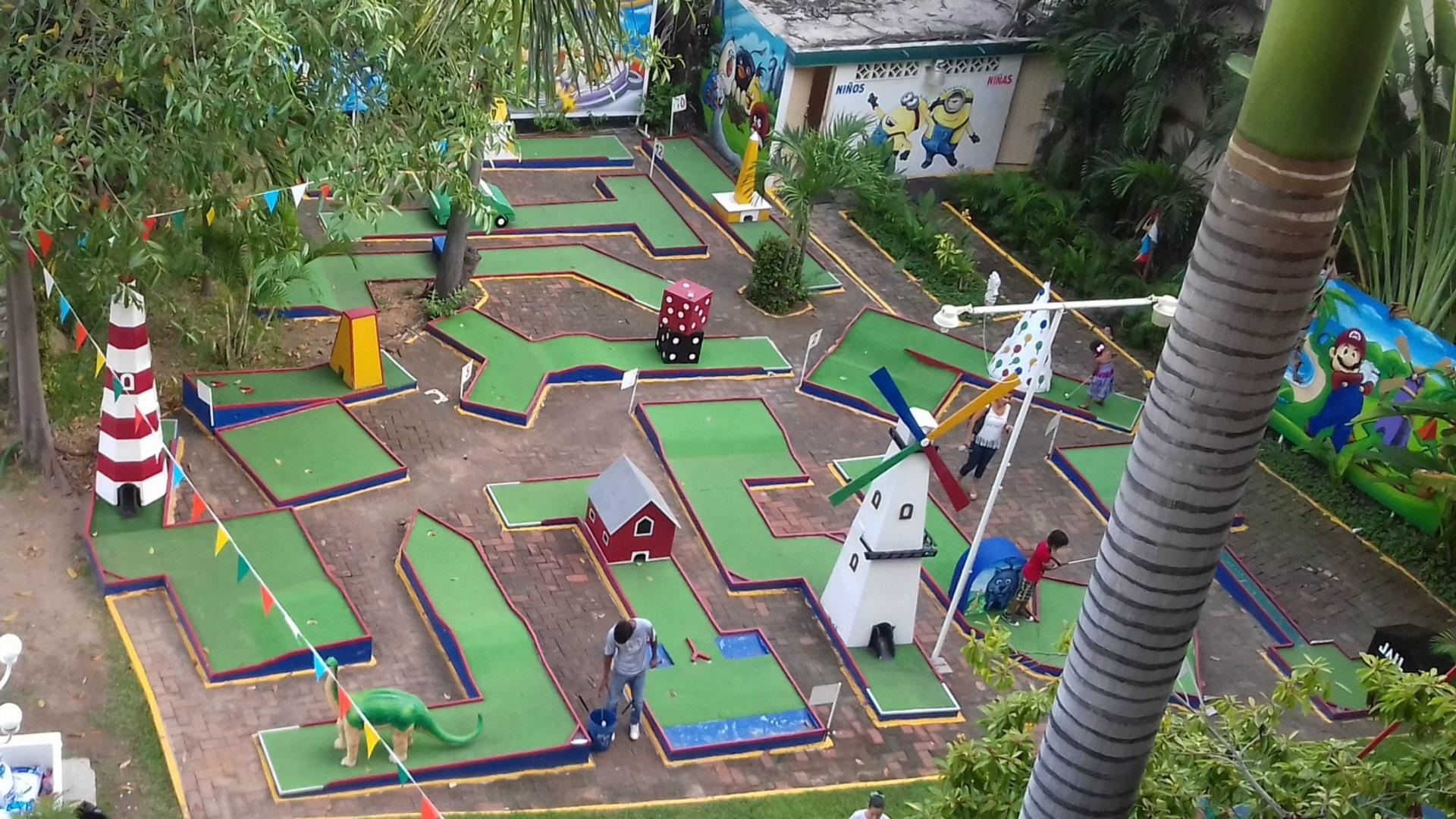 Campo de Golf Sands Acapulco Hotel & Bungalows