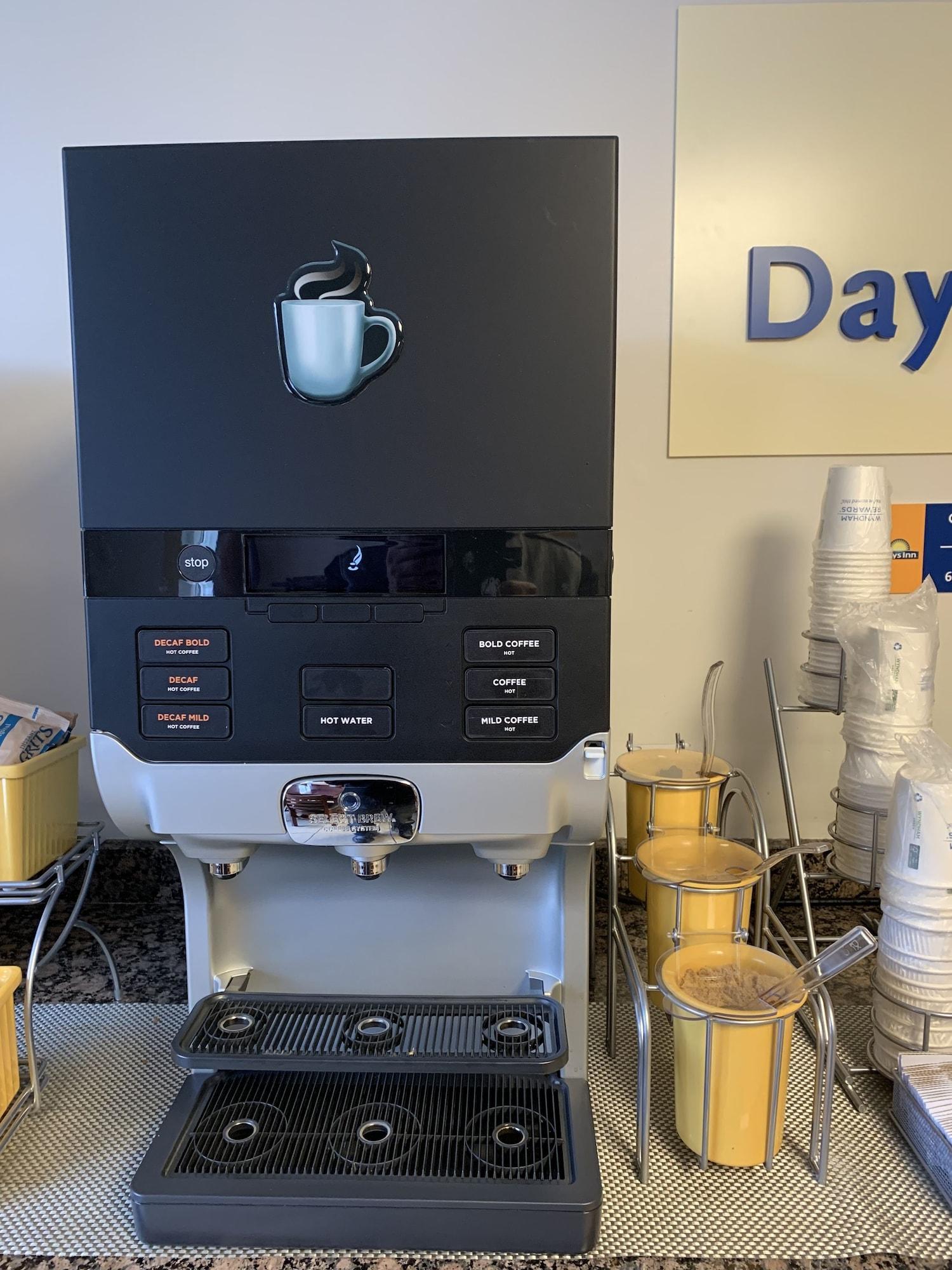 Bar/Salón Days Inn by Wyndham Hartsfield Jackson Atlanta Airport West