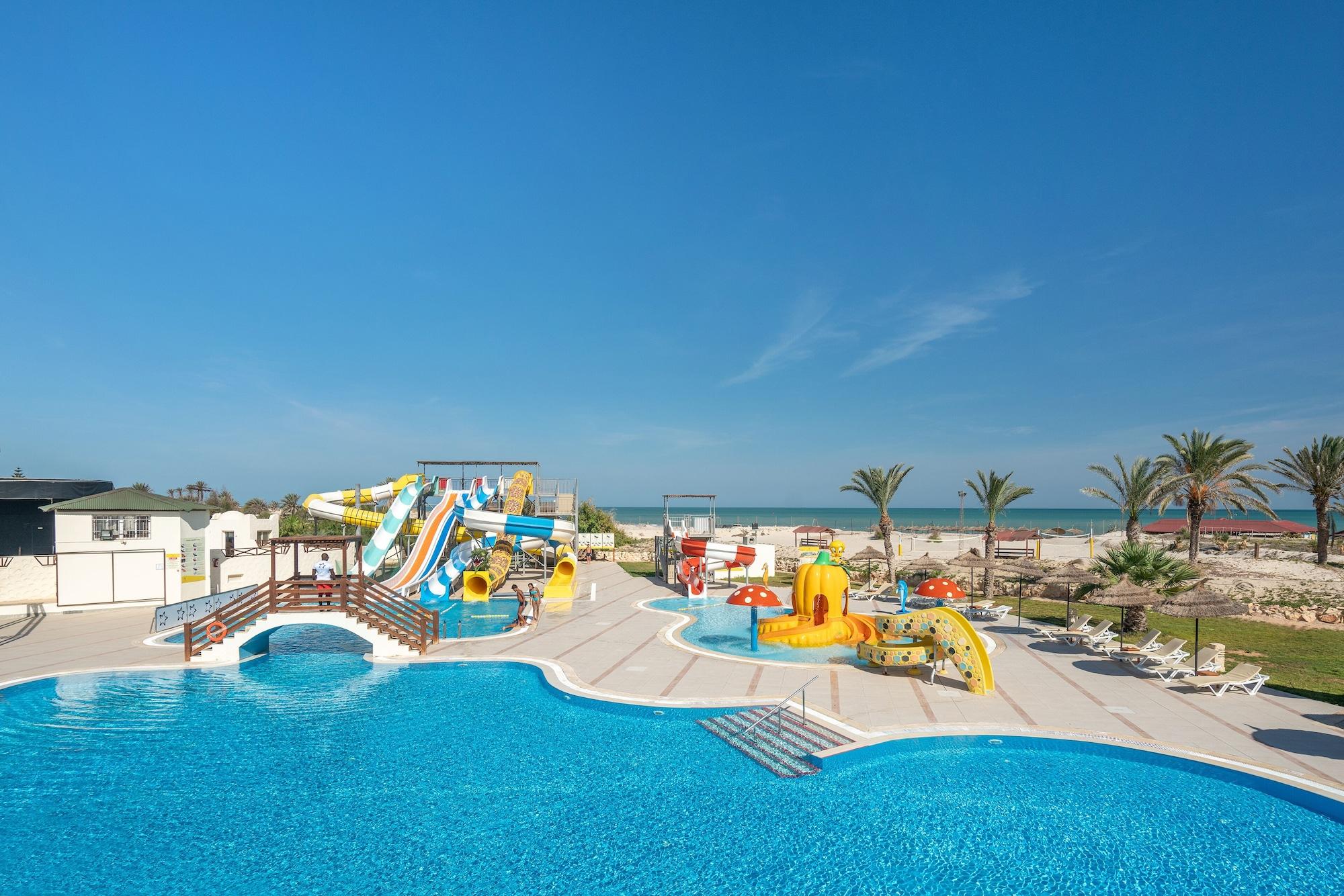 Vista Exterior Tui Magic Life Penelope Beach