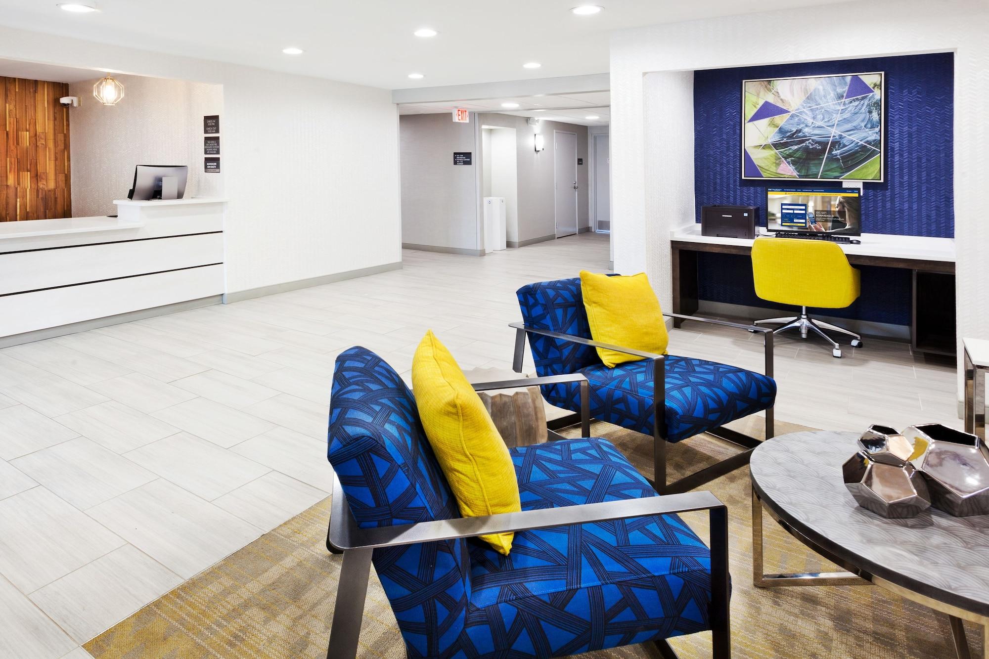 Vista Lobby Best Western Montgomery I-85 North Hotel