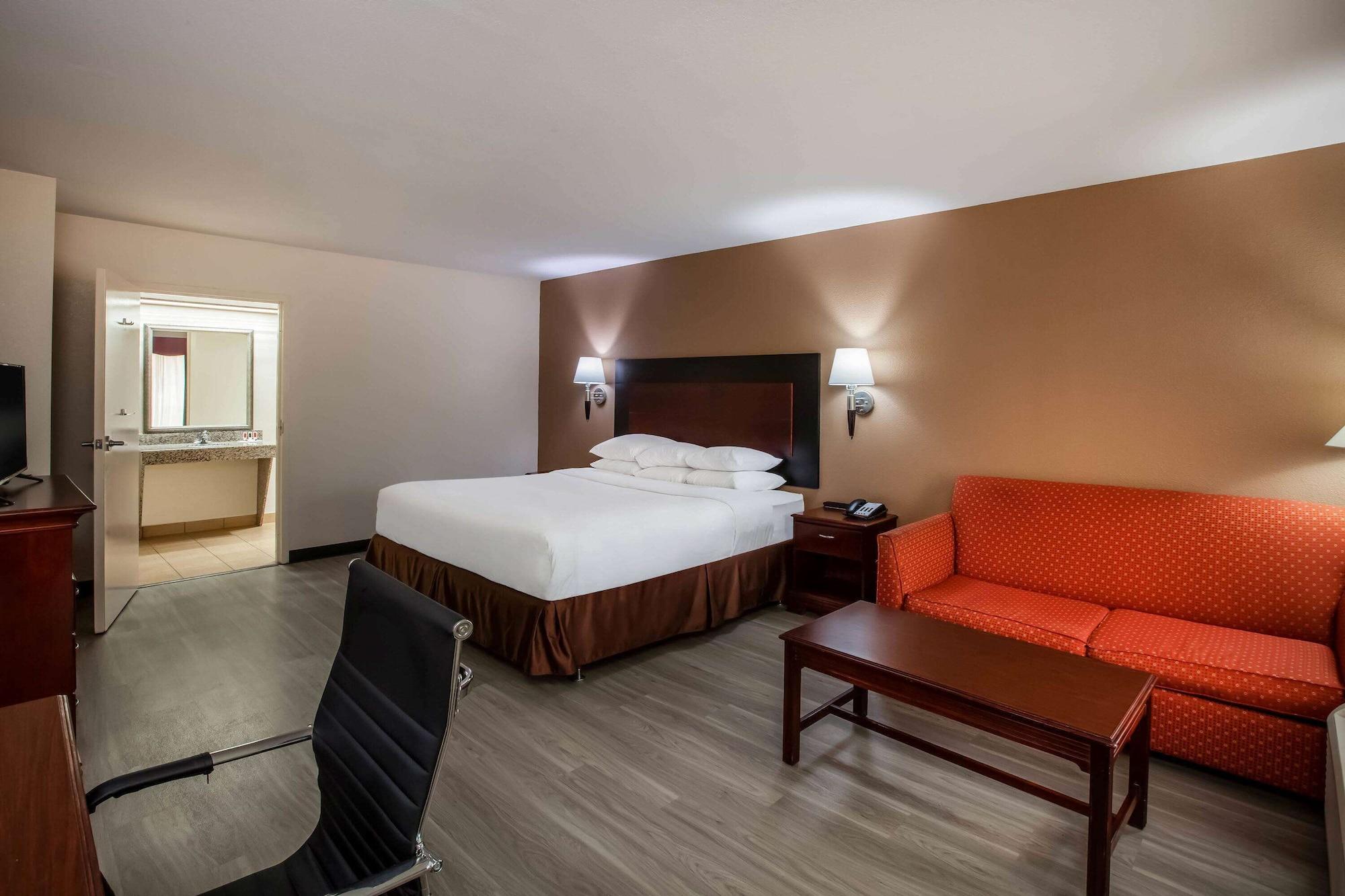 Habitación Days Inn & Suites by Wyndham Tyler