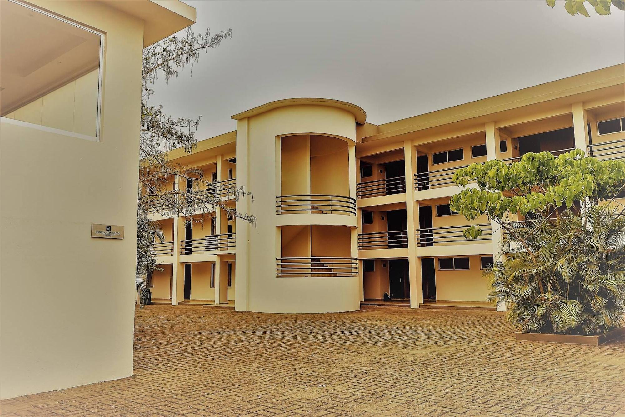 Vista Exterior Hotel Verdi