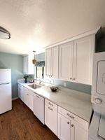 Alquiler Vacacional - WALK TO THE BEACH-- CUTE 2 BEDROOM CONDO