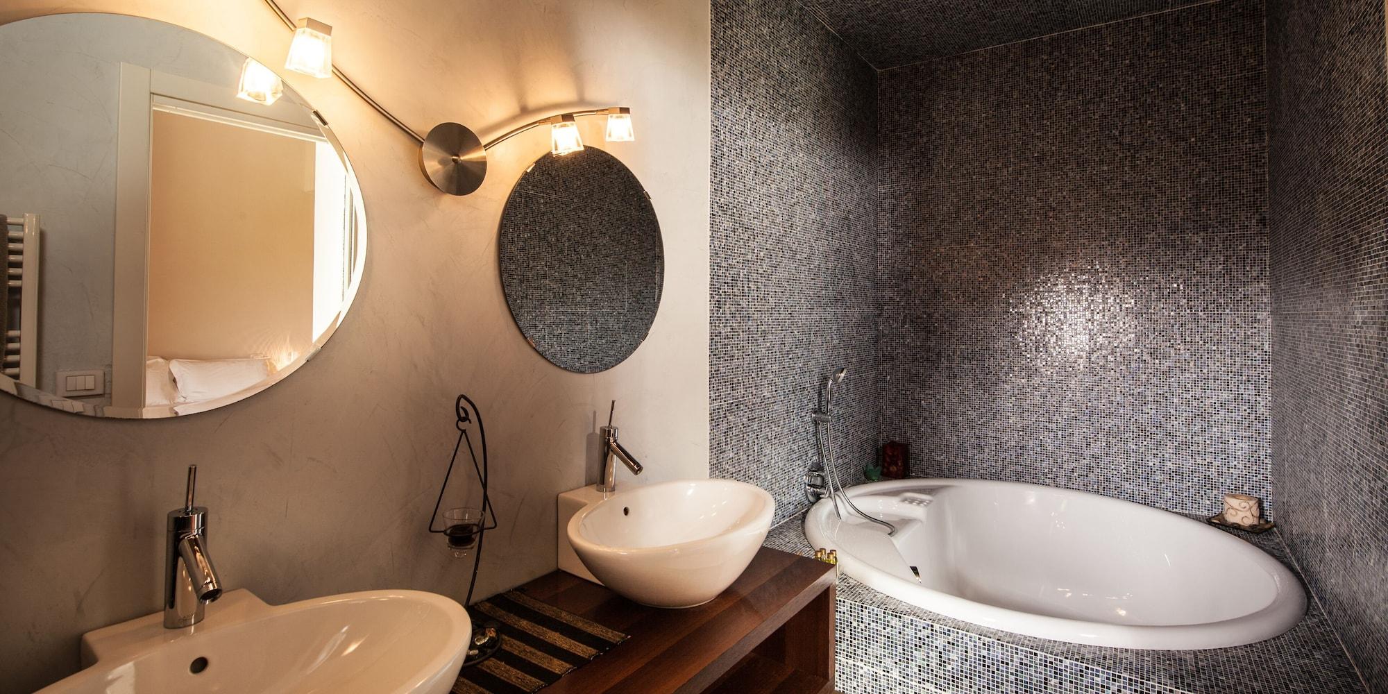 Equipamiento de Habitación Cascina Canova B&B