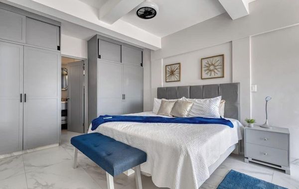 Loft Close to the Ocean With Rooftop Infinity Pool, Balcony & gym - Dog-friendly - Hoteles económicos en Cabo San Lucas