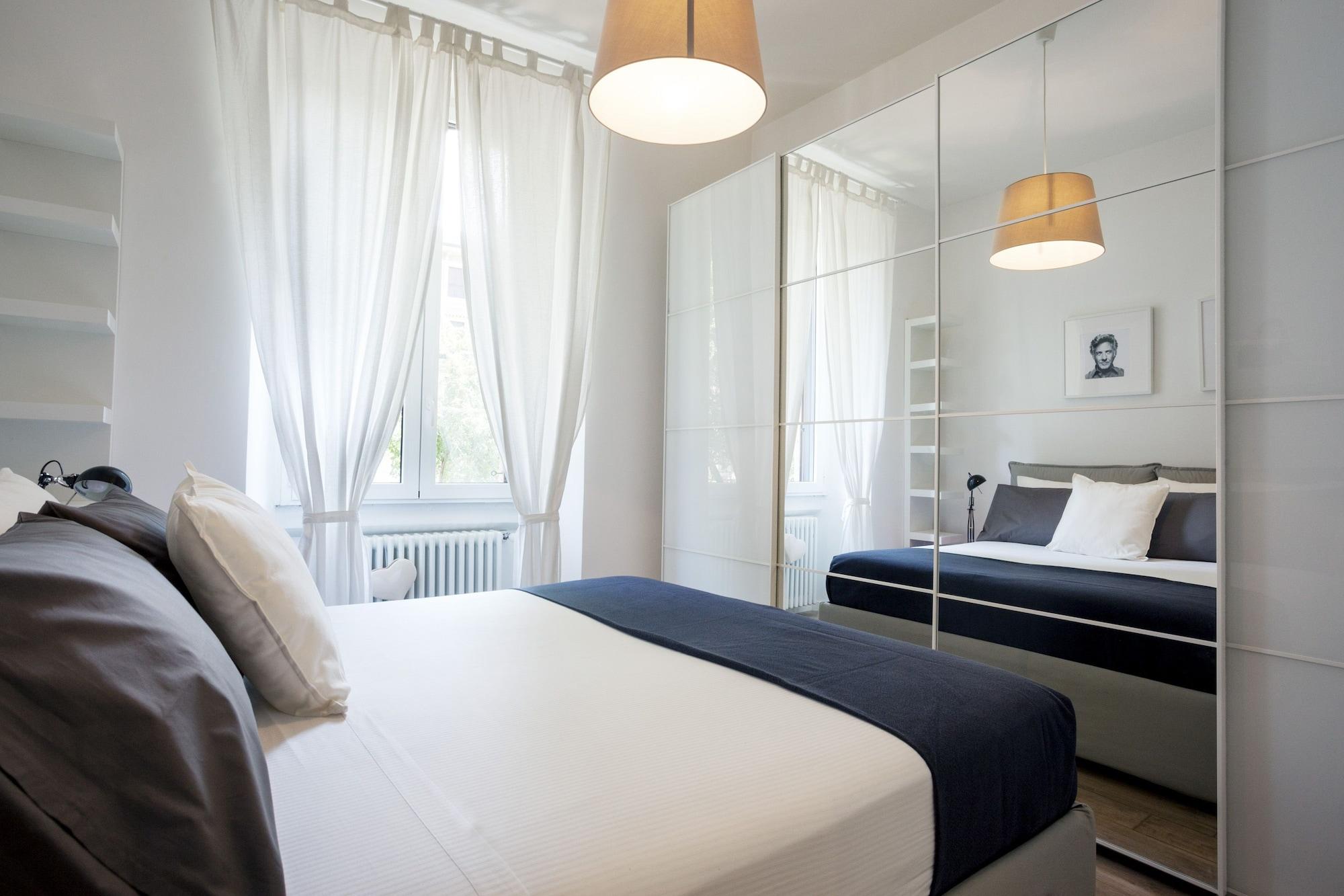 Varios Sweet Apartment near City Center