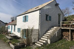 Alquiler Vacacional - Rustic Cottage Set In Stunning Coastal Farm