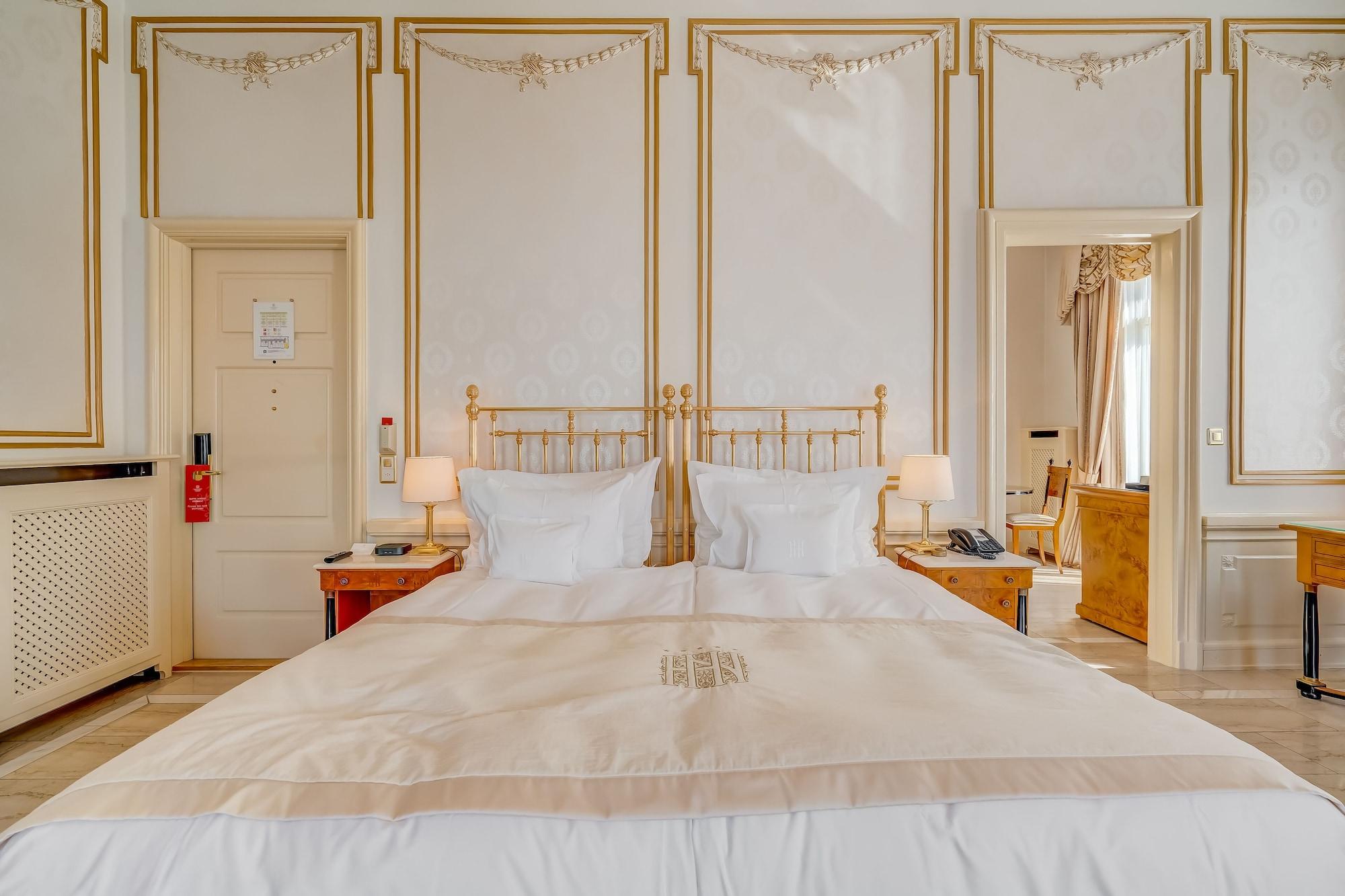 Habitación Grand Hotel National