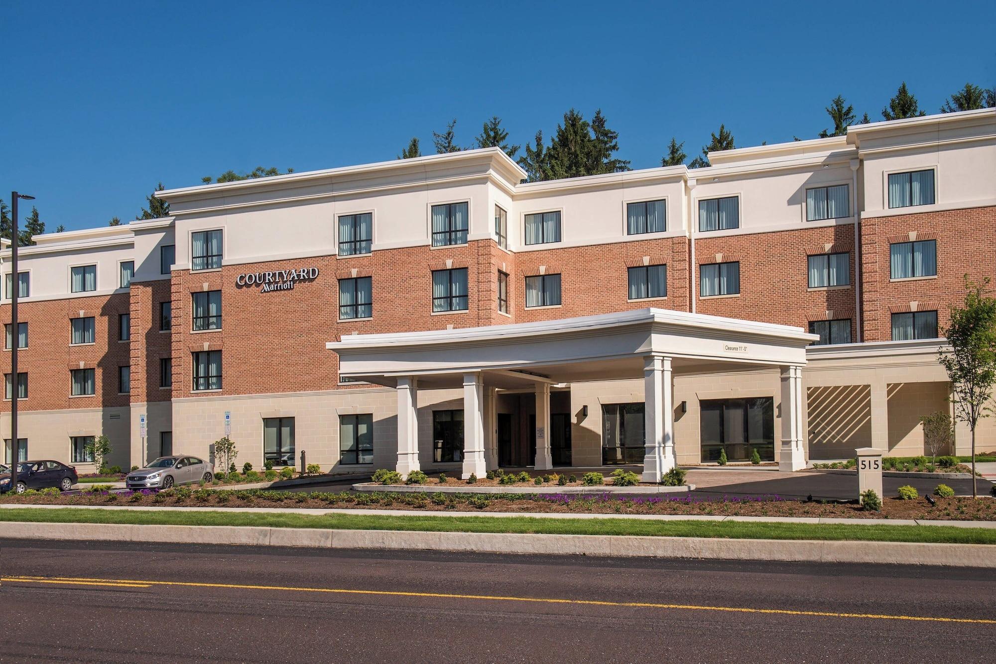 Vista Exterior Courtyard by Marriott Hershey Chocolate Avenue
