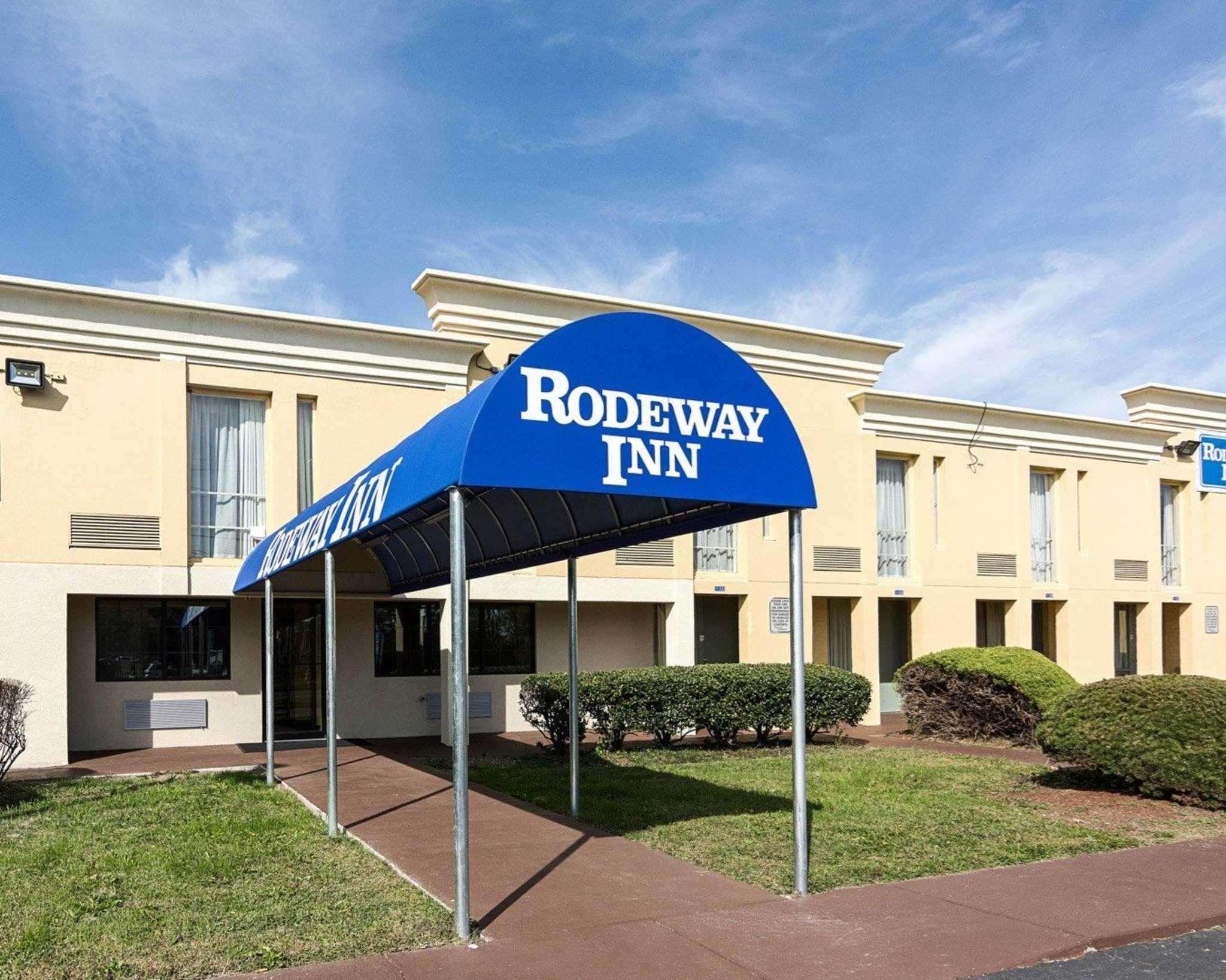 Vista Exterior Rodeway Inn Joint Base Andrews Area