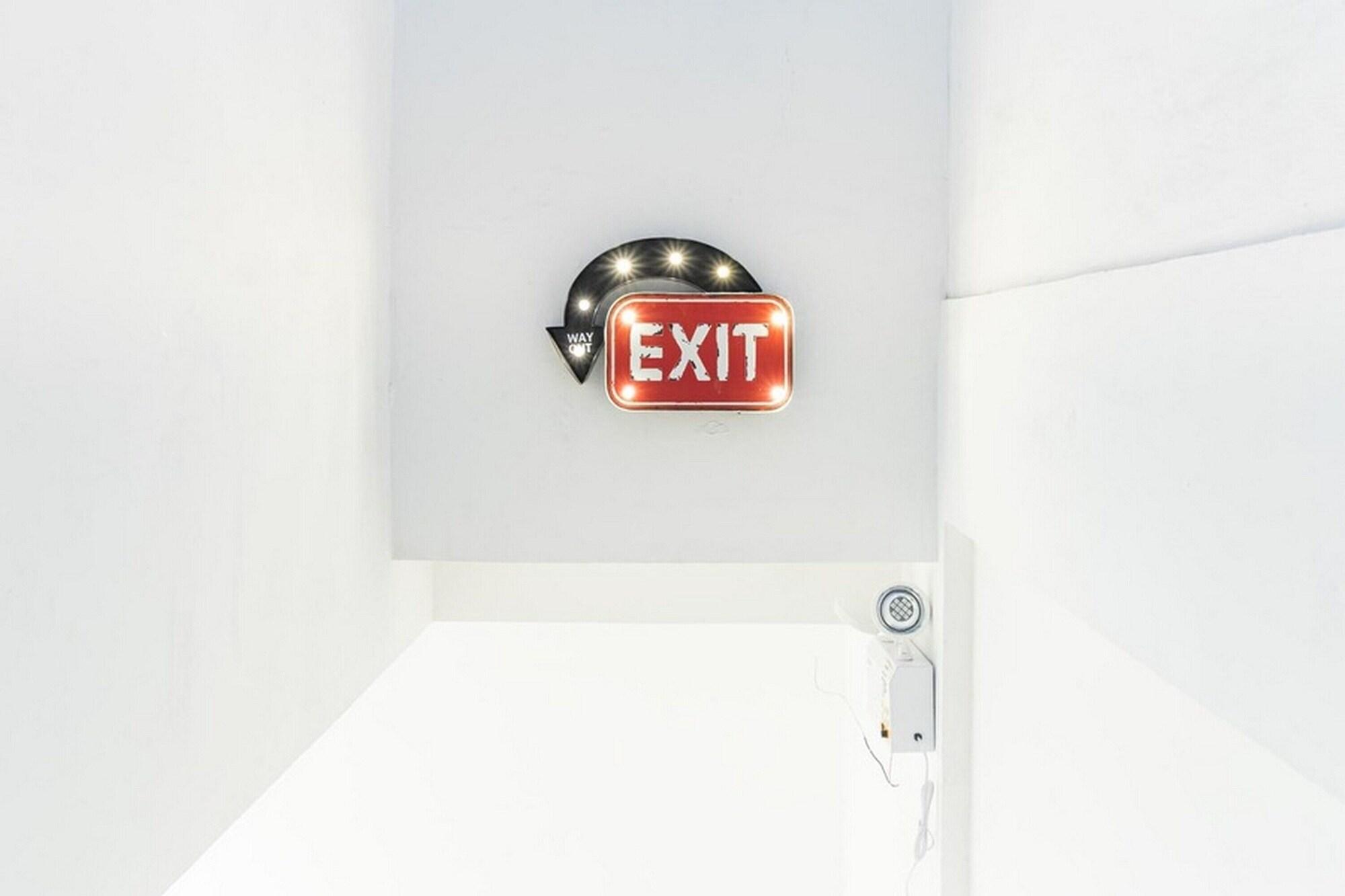 Comodidades del Alojamiento RedDoorz Plus near Ringroad City Walks Medan 2