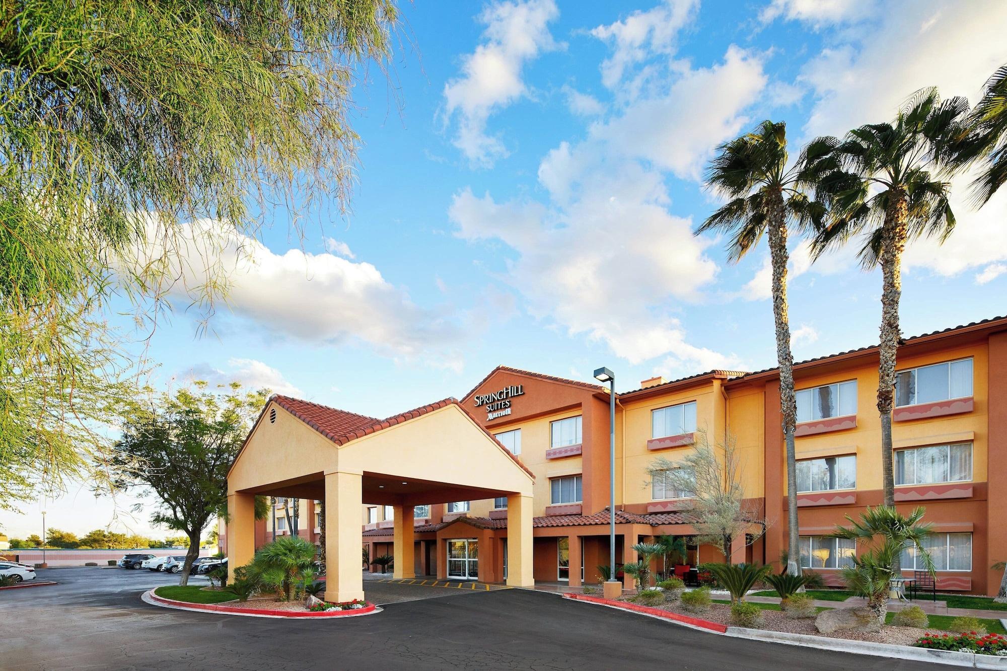 Vista Exterior SpringHill Suites Tempe at Arizona Mills Mall