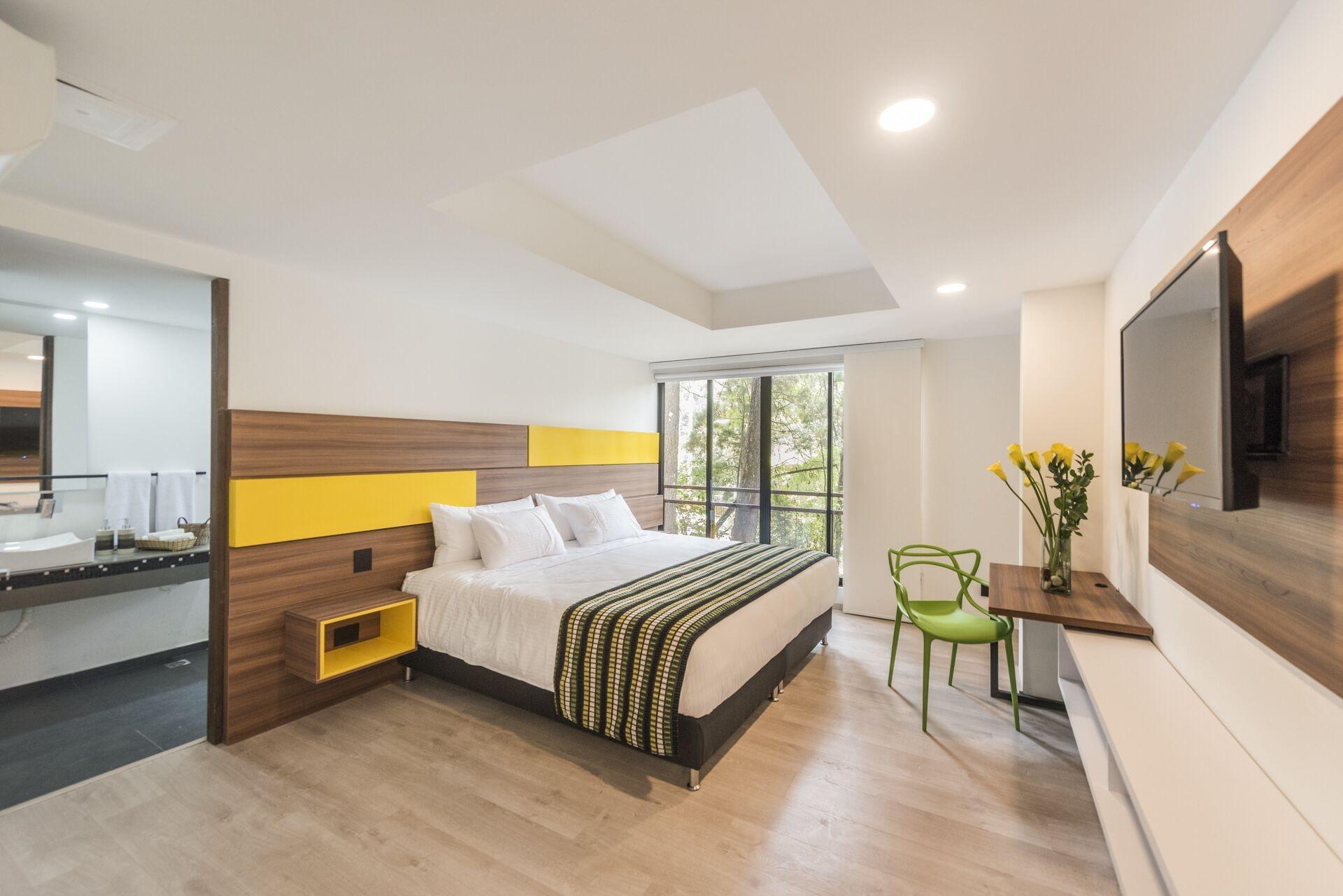 Varios Foresta Hotel