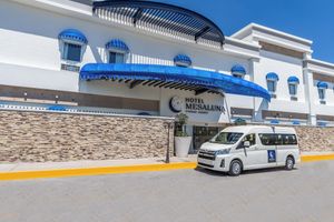 Paquete - Hotel Mesaluna Short & Long Stay