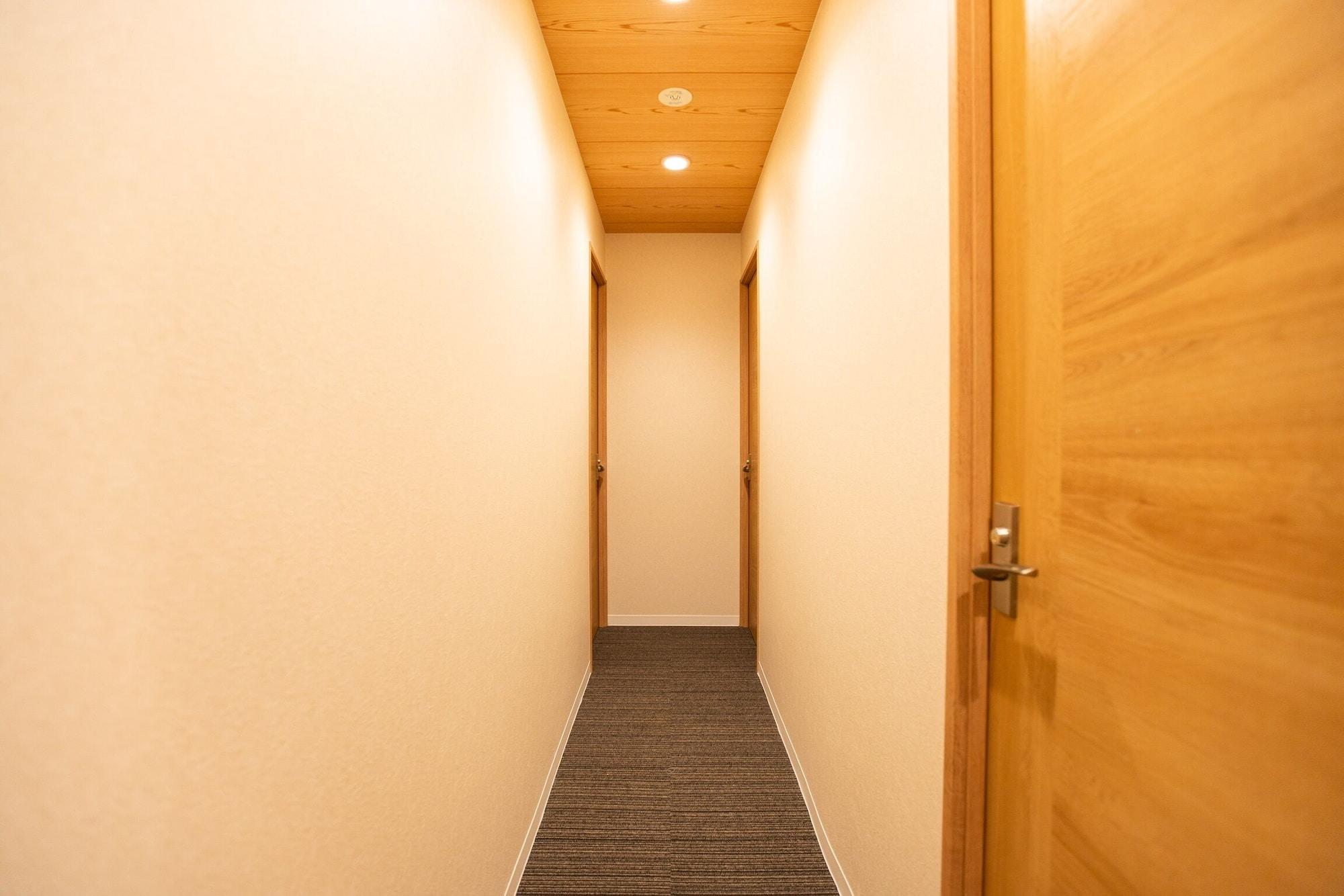 Varios Hakuro Skytree