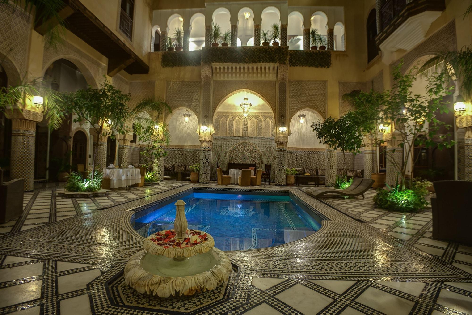 Vista Piscina Riad Salam Fes