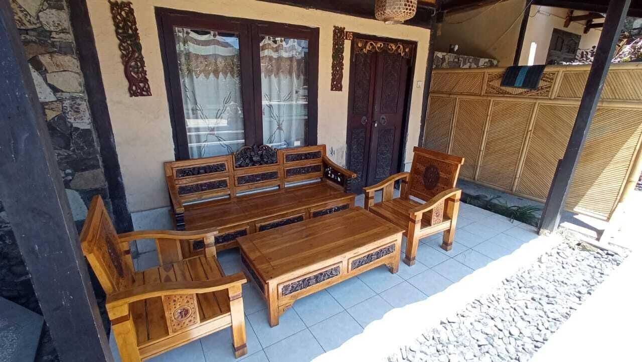 Vista Exterior Bale Sasak