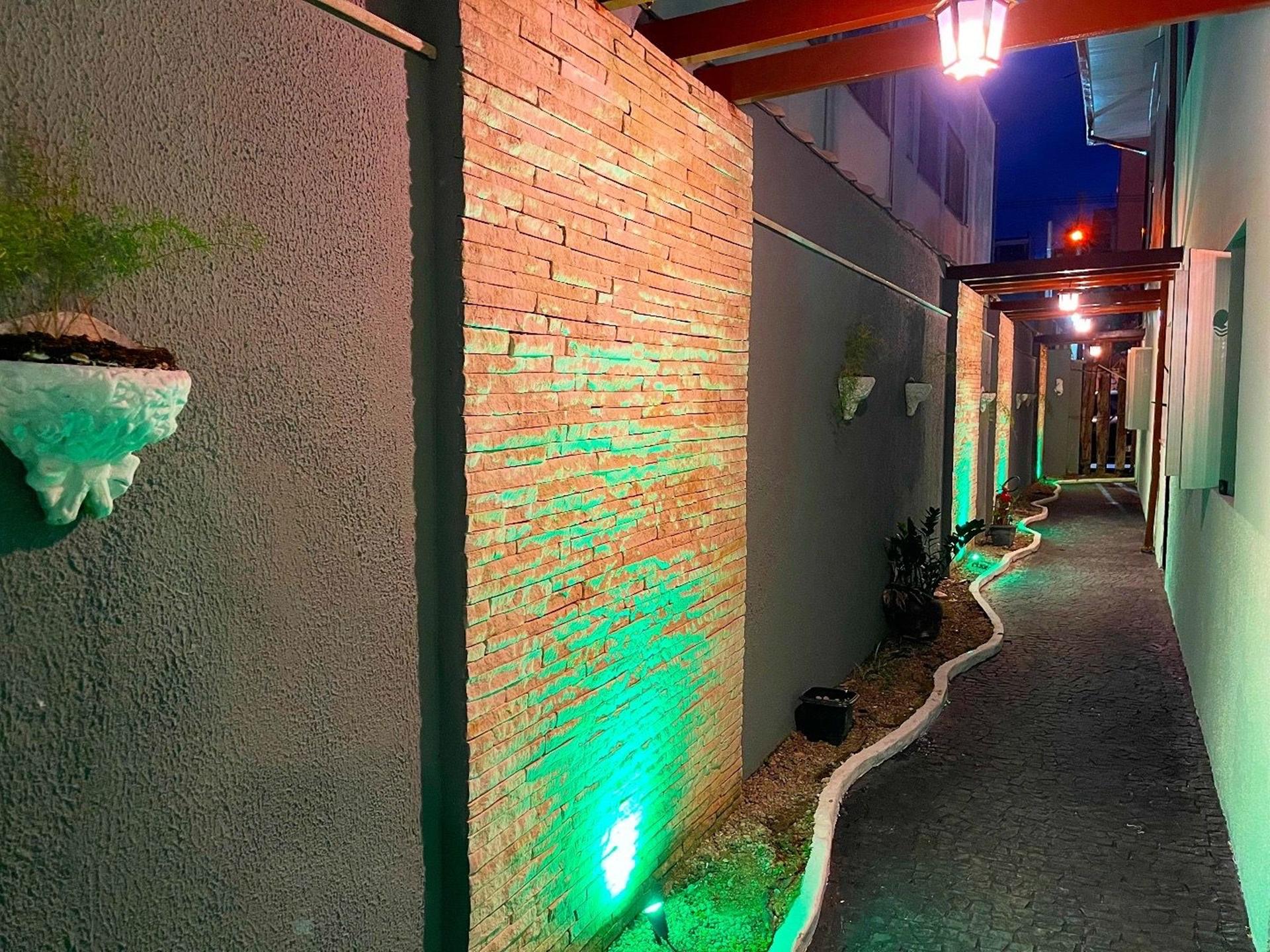 Corredores / Escaleras Pousada Vison Ubatuba - Praia Grande