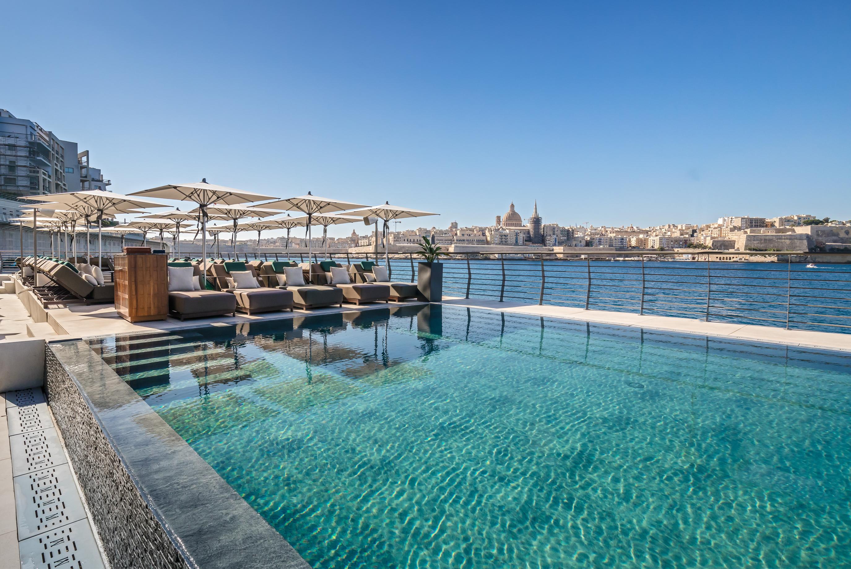 Vista Piscina Barceló Fortina Malta