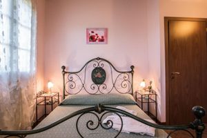 Alquiler Vacacional - Quaint Holiday Home in Florence Tuscany With Swimming Pool