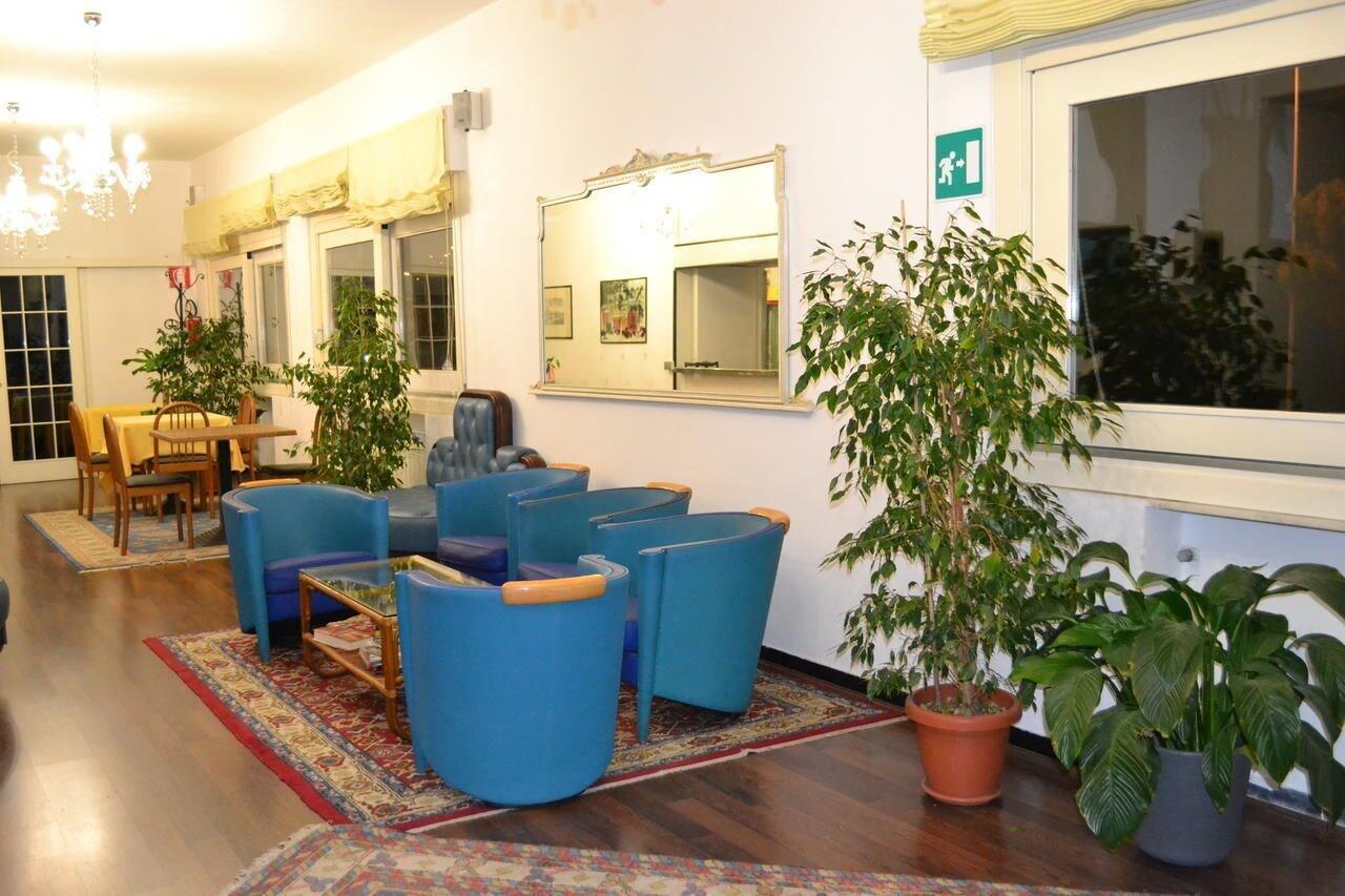 Vista Lobby Hotel Marina