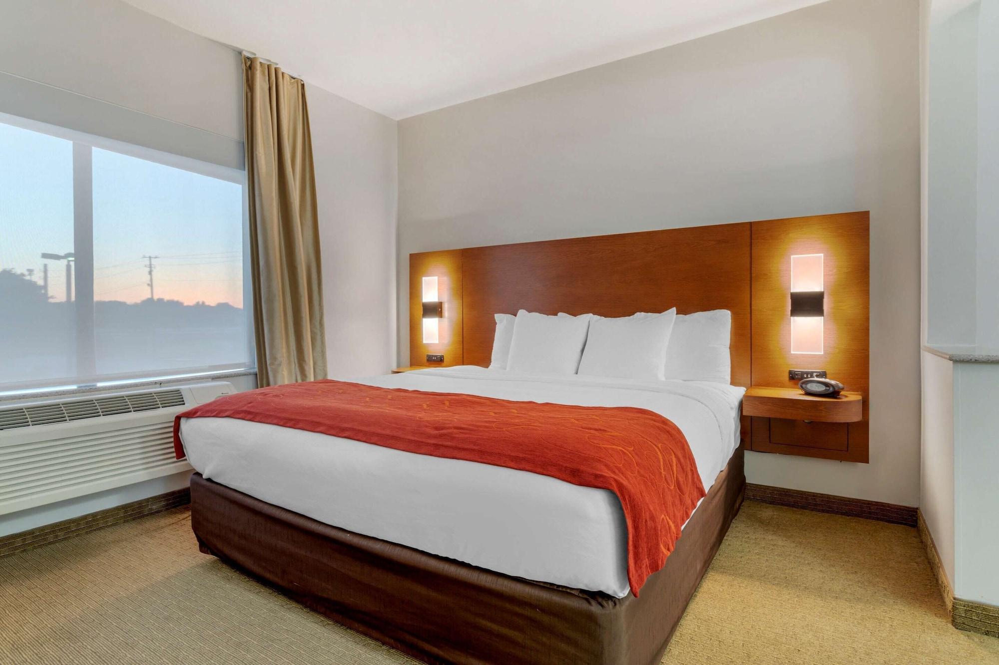 Habitación Comfort Suites La Porte - Baytown