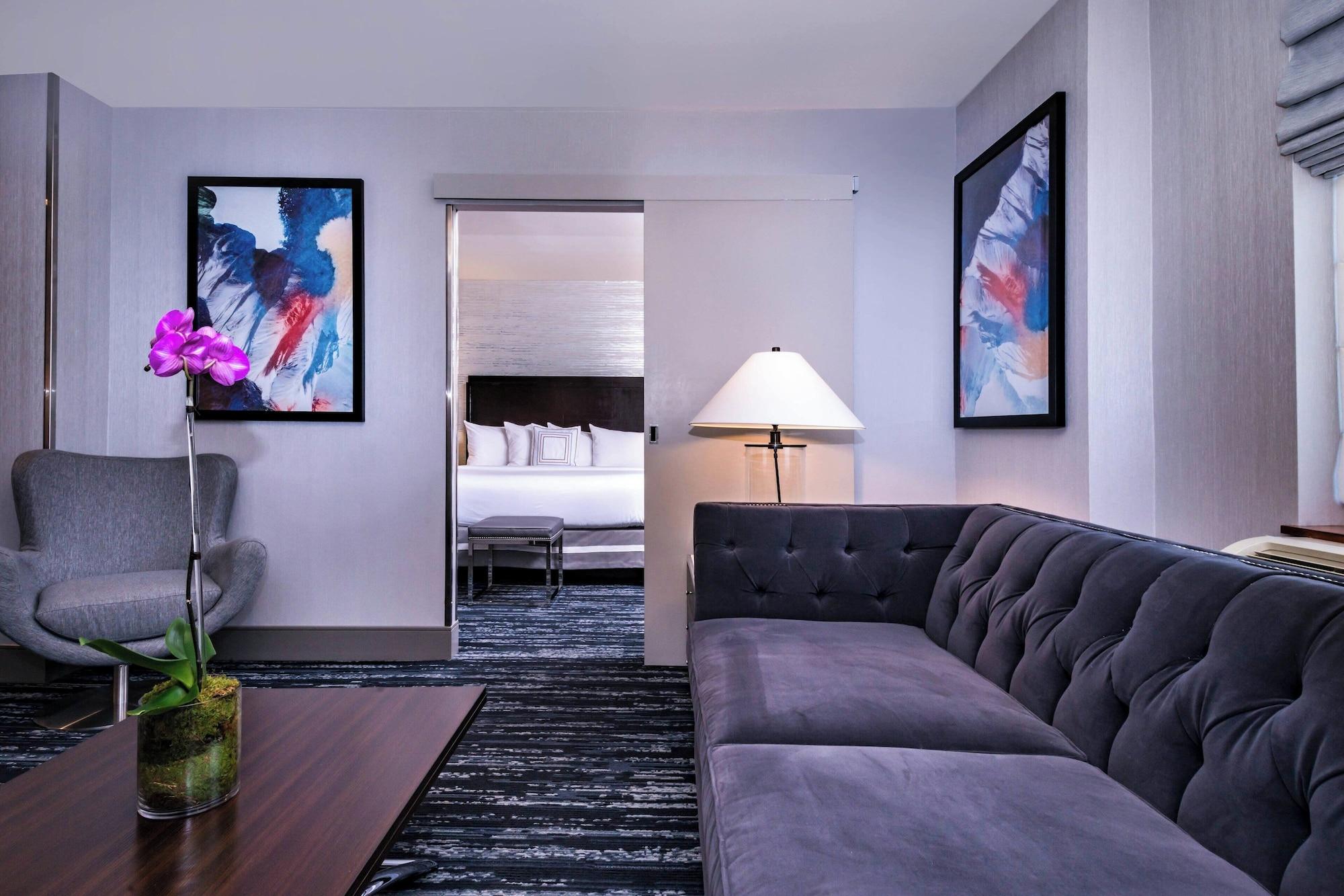 Varios Fairfield by Marriott New York Manhattan Times Square
