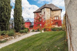 Alojamiento - Le Chateau De Candie