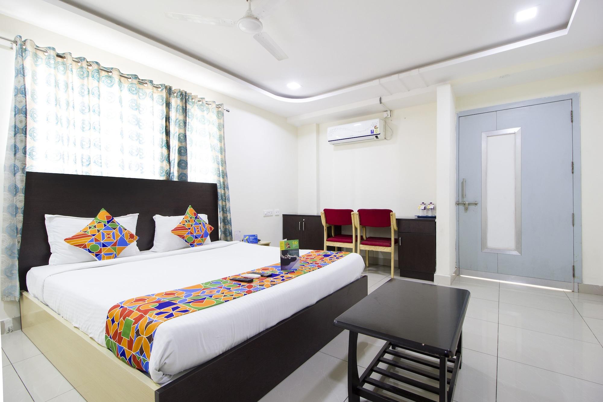 Varios FabHotel Siri Inn Madhapur