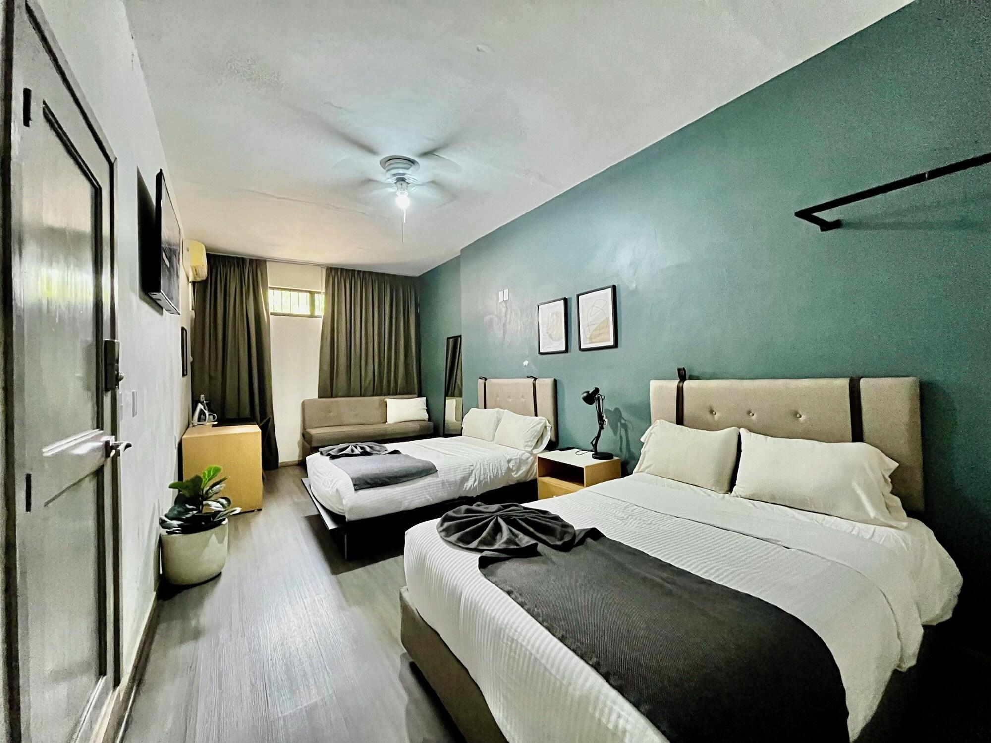 Variados (as) Jazz & Stay