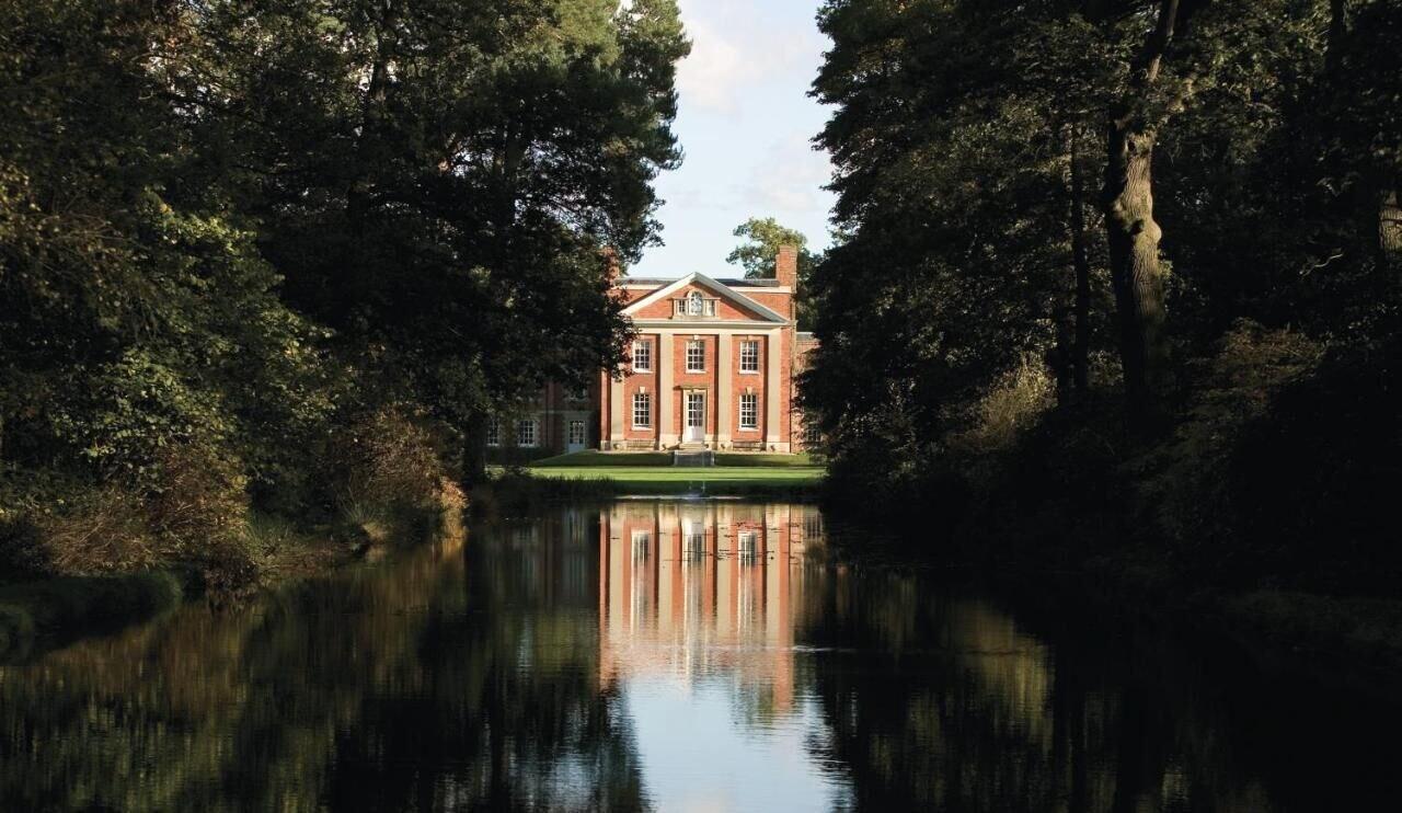 Varios Warbrook House Heritage Hotel