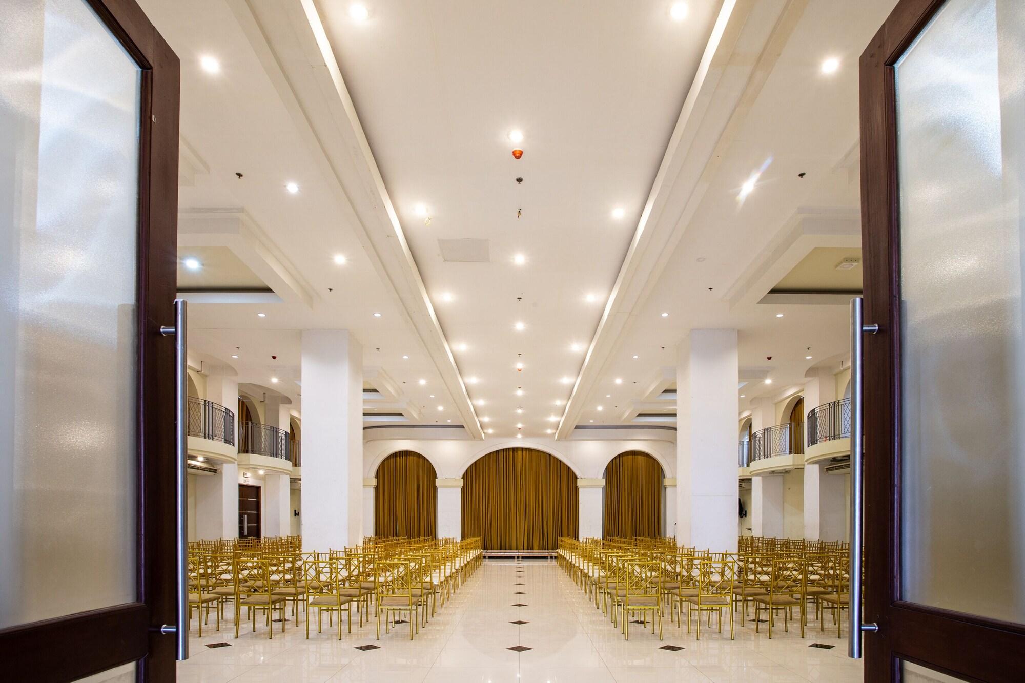 Sala de Reuniones Capital O 460 World Palace Hotel