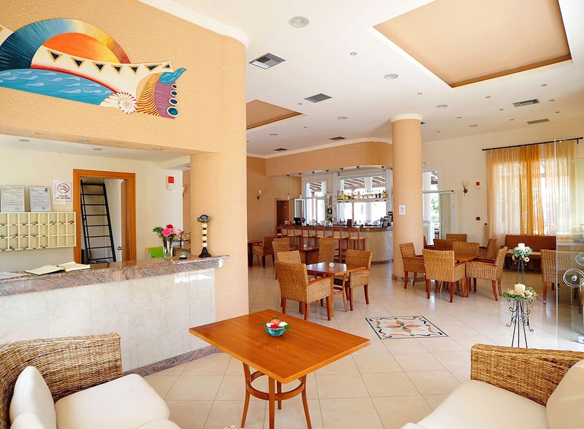 Vista Lobby Thinalos Aparthotel