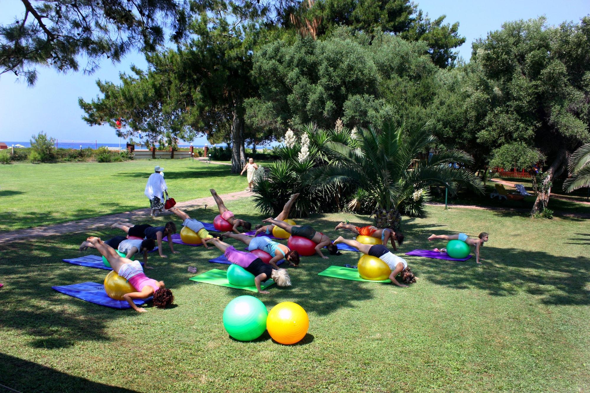 Gimnasio Denizati Holiday Village