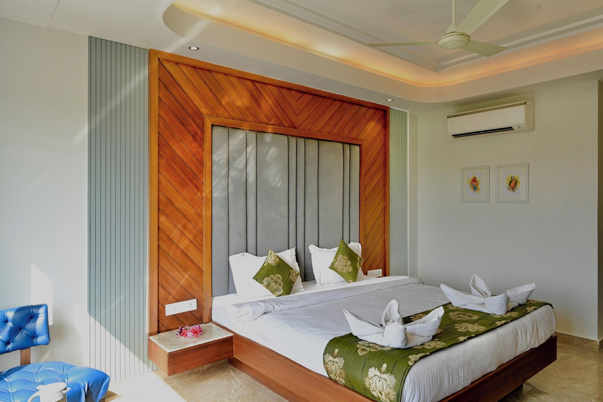 Vista Exterior Hotel Sagar residency