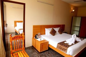 Alojamiento - Ack Palacce Inn